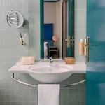 מלון Milani 3*